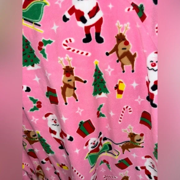 Holiday Pajamas Women’s XL - Picture 4 of 7